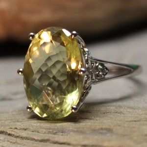 2000 Vintage 14k Solid Gold 12.5 ctw Large Topaz Ring 5.3 Grams Size 7.5 Solid Gold Topaz Ring Vintage Gold Ring Vintage Gold Topaz Ring