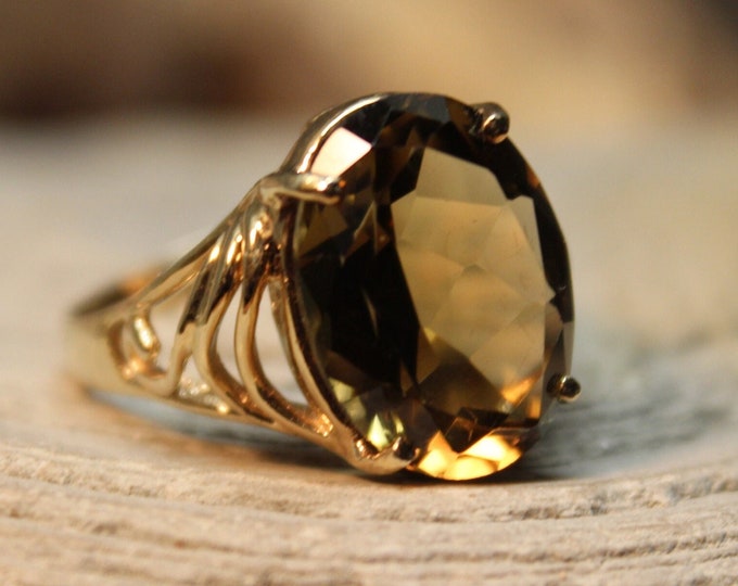 1960s Vintage 10k Solid Gold 7ctw Large Citrine Ring 5.5 Grams Size 8 Solid Gold Citrine Ring Vintage Gold Ring Vintage Gold Citrine Ring