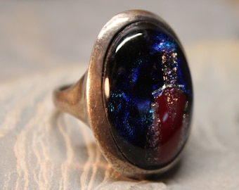 1970s Vintage Large Sterling Silver Ring Dichroic Glass Ring Size 6.5 Heavy 17.7 grams Mens Ring Mans Silver Rings abstract Sterling Silver