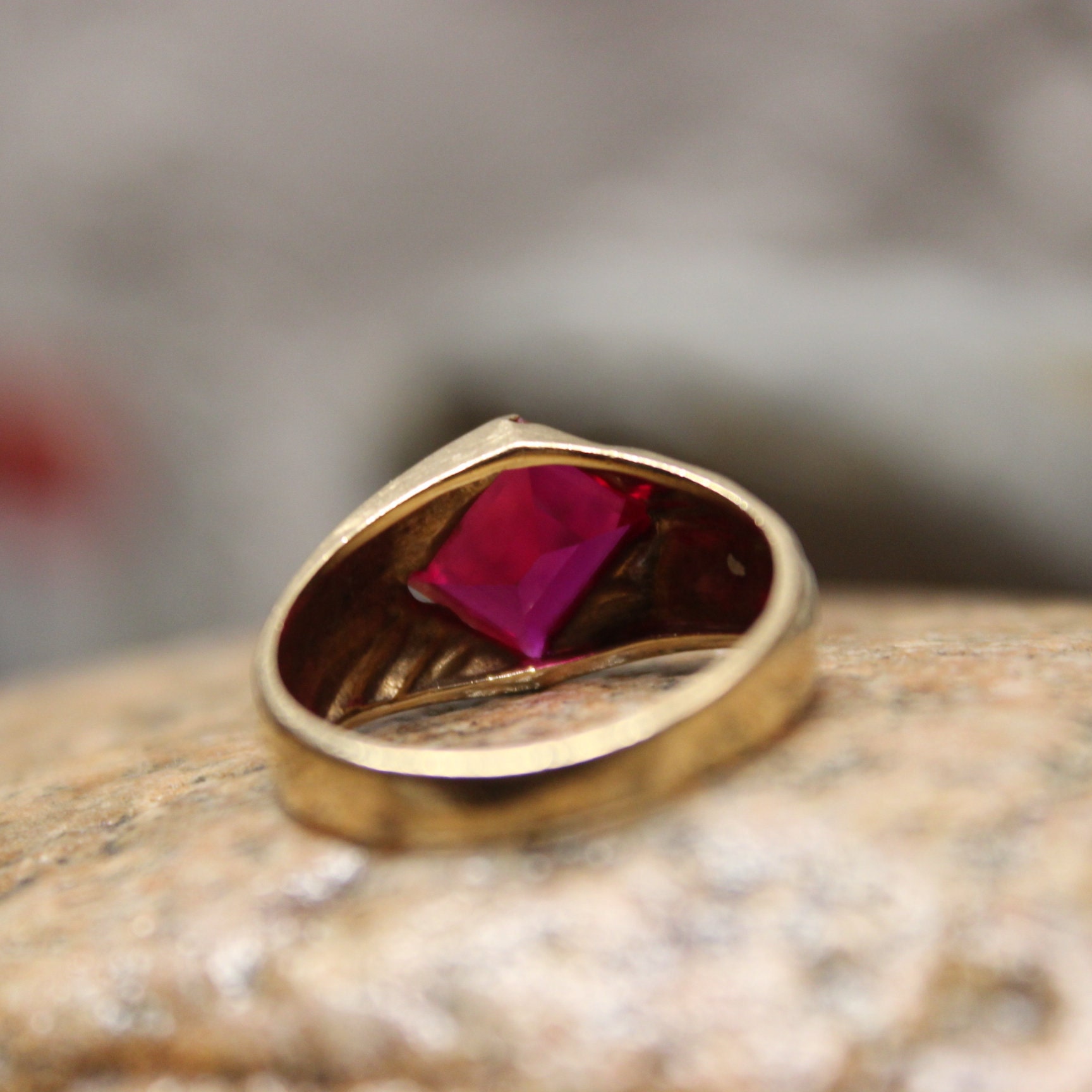 Vintage 1980's Emerald Cut Gold Ruby Ring 3.3 Grams Size 7 Gold Mens