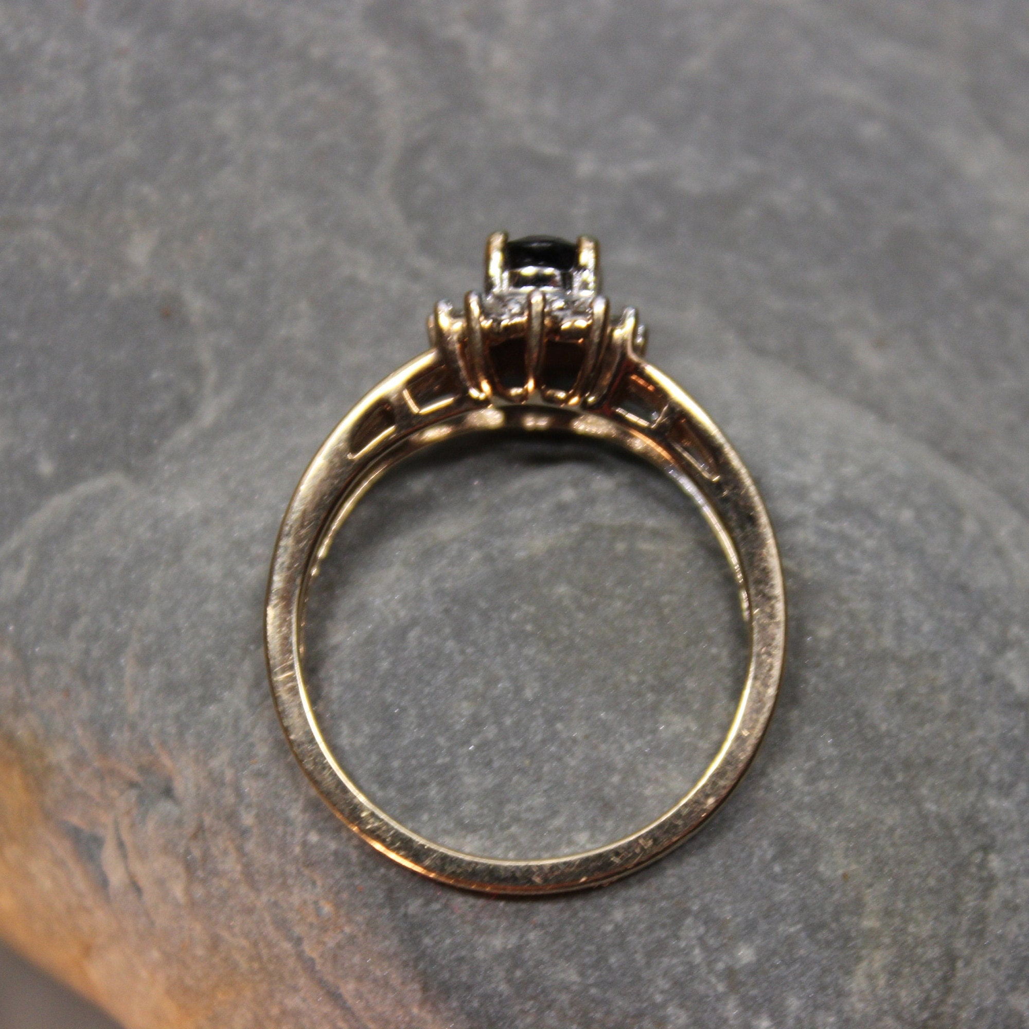 Old Rings From 2000 2000 Vintage 10k Gold Sapphire Diamond Ring 2.8 Grams Size 7 Blue ...