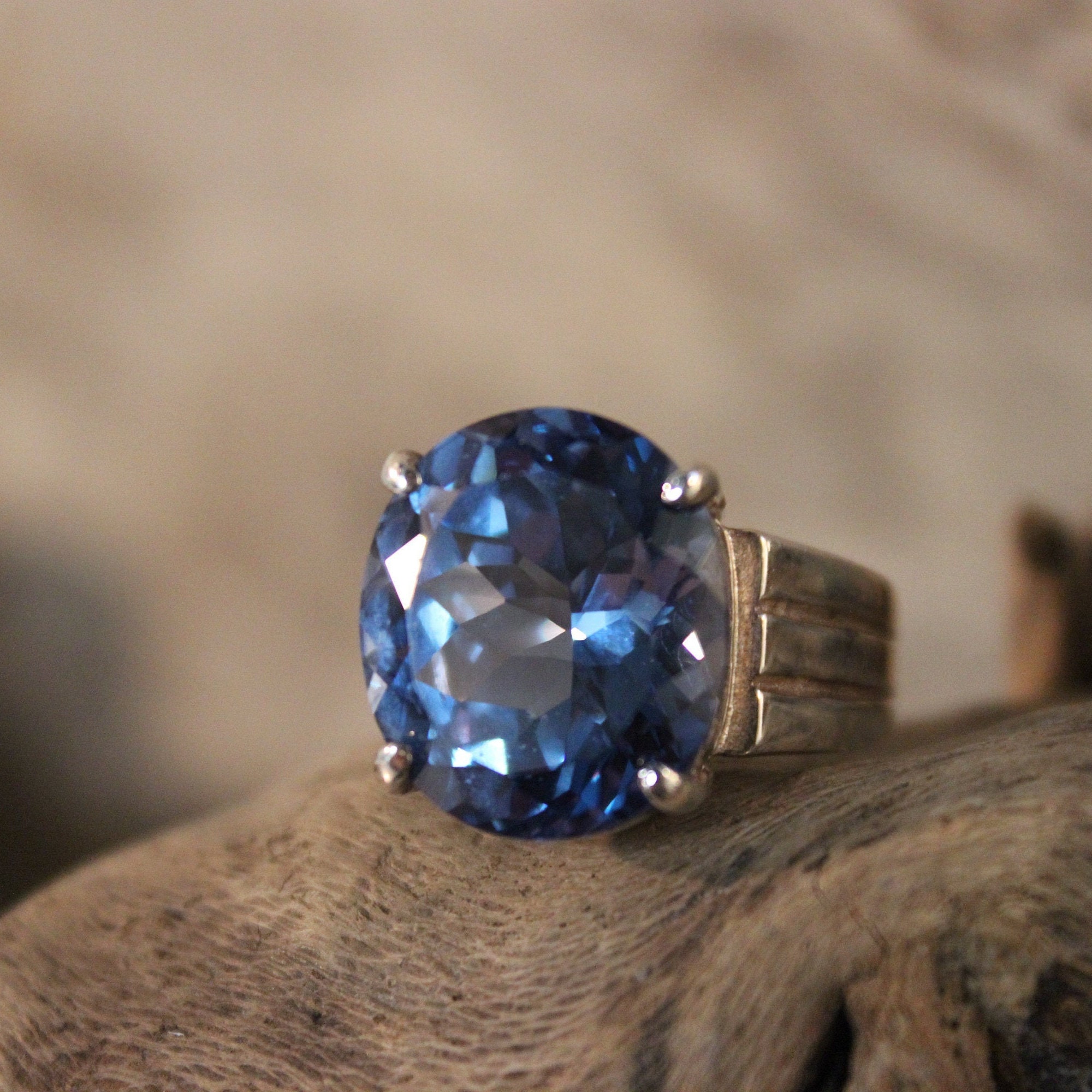 Vintage 10ctw London Blue Topaz Ring Large Size 7 Weight 11 Grams Ladies Vintage Blue Topaz Ring