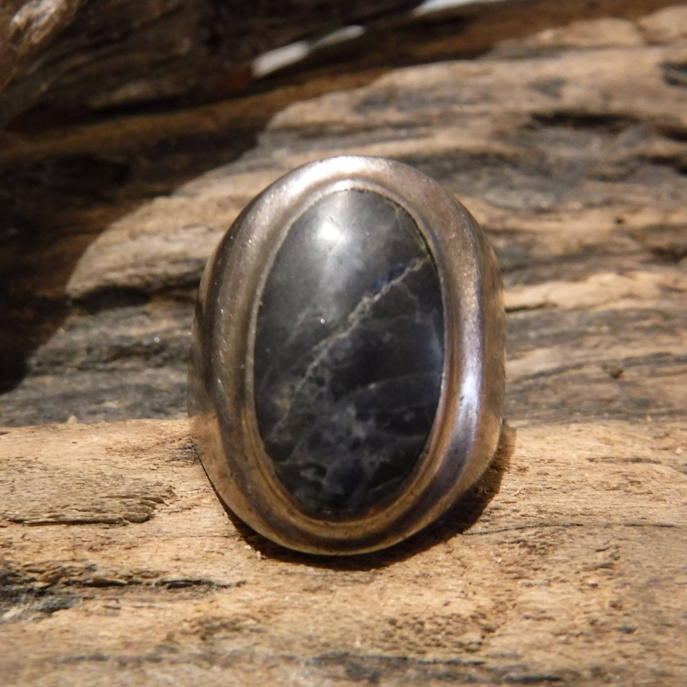 Large Mens Silver Ring Heavy 18.4 Grams Vintage Sterling Silver