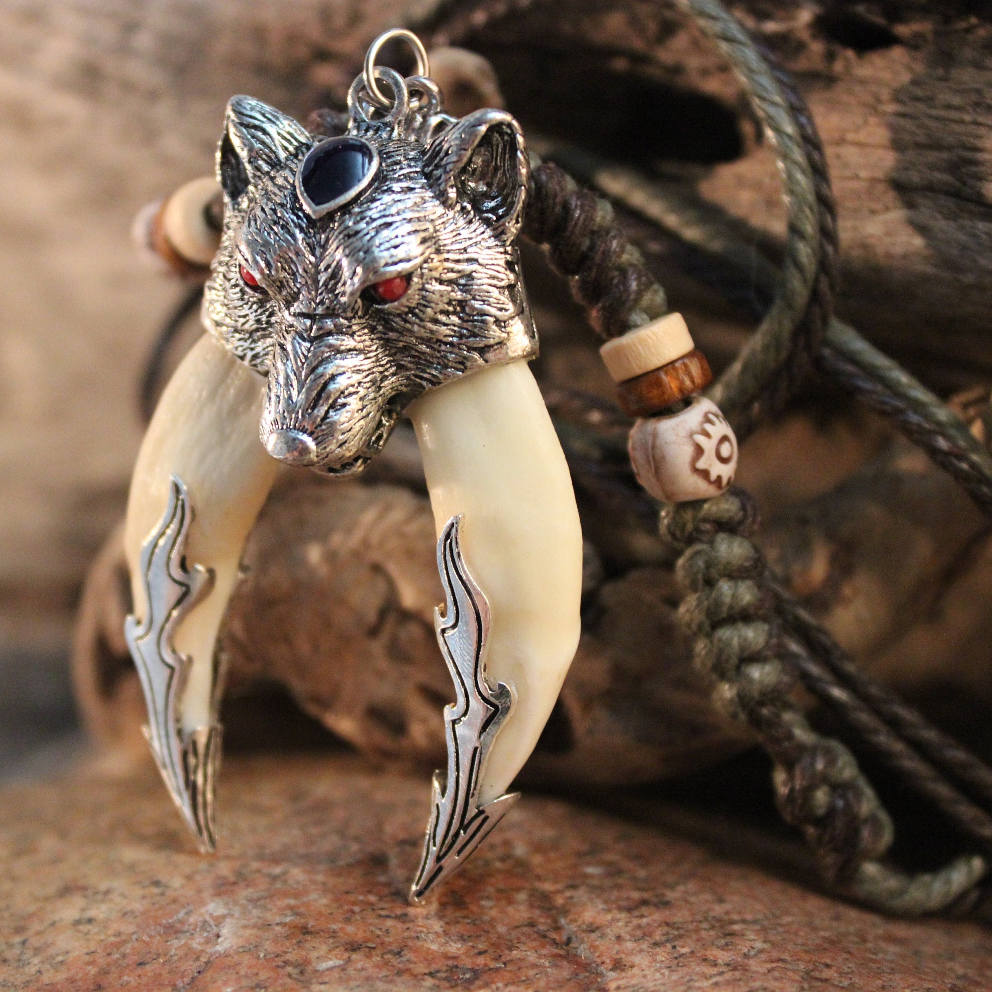 Native american wolf tooth necklace deals