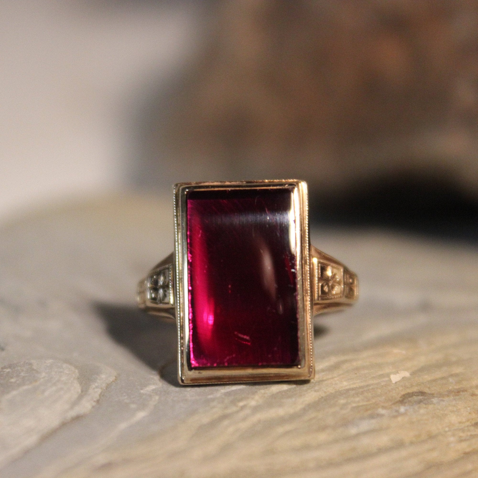 Vintage 10k Solid Gold Ruby Ring 6 2 Grams Size 6 5 Gold Womans Ring