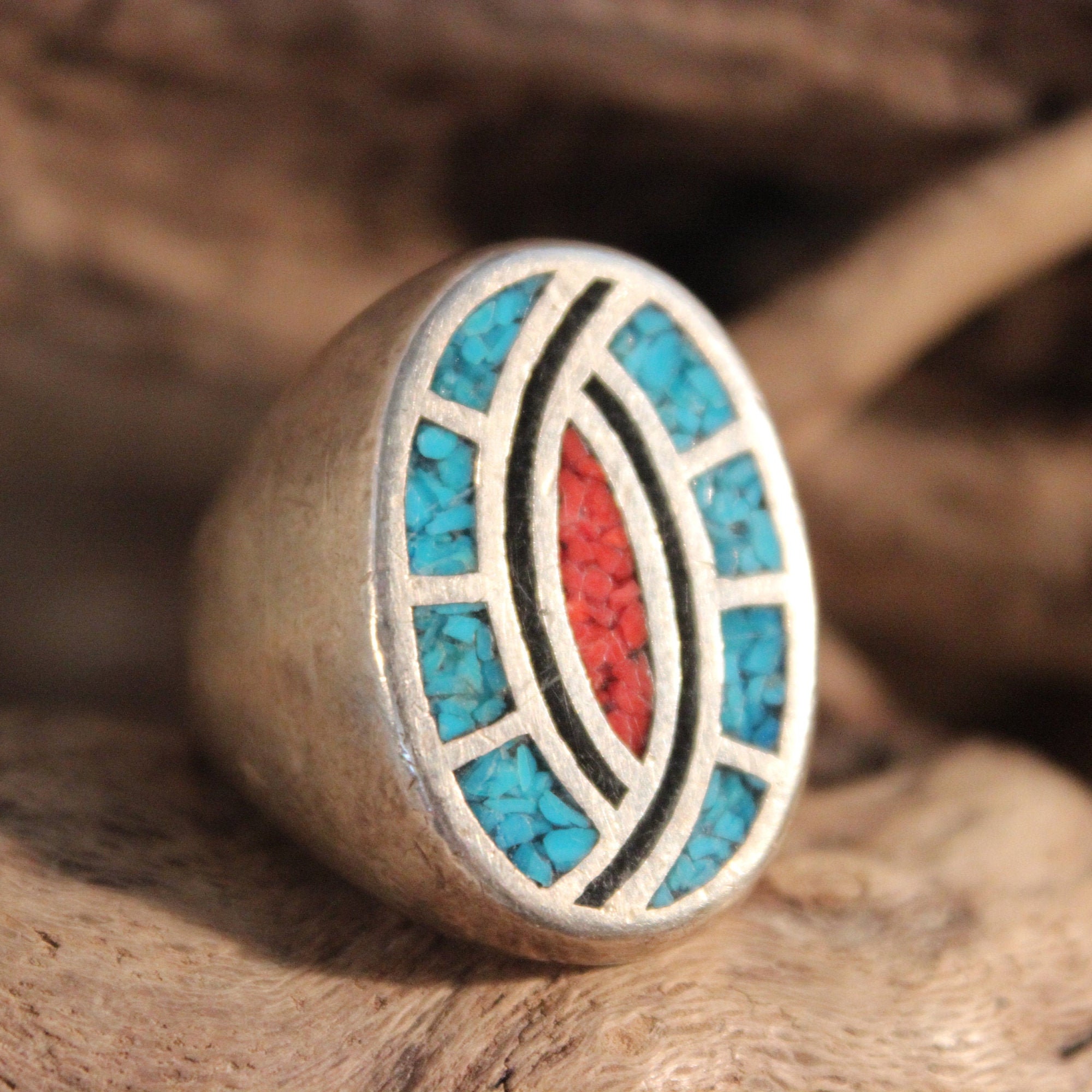Astounding Vintage Navajo Coral Sterling Silver Ring Native American Old Astounding Vintage Navajo Coral Sterling Silver Ring Native American Old