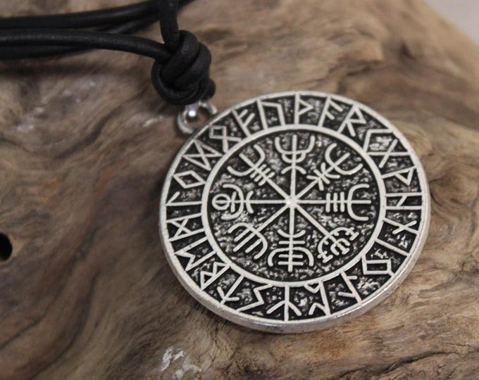 Viking Vegvisir Compass Pendant Necklace Symbol of Norse Runic Necklaces Valknut Viking Necklace 16 Grams Viking Pendants Viking Necklace