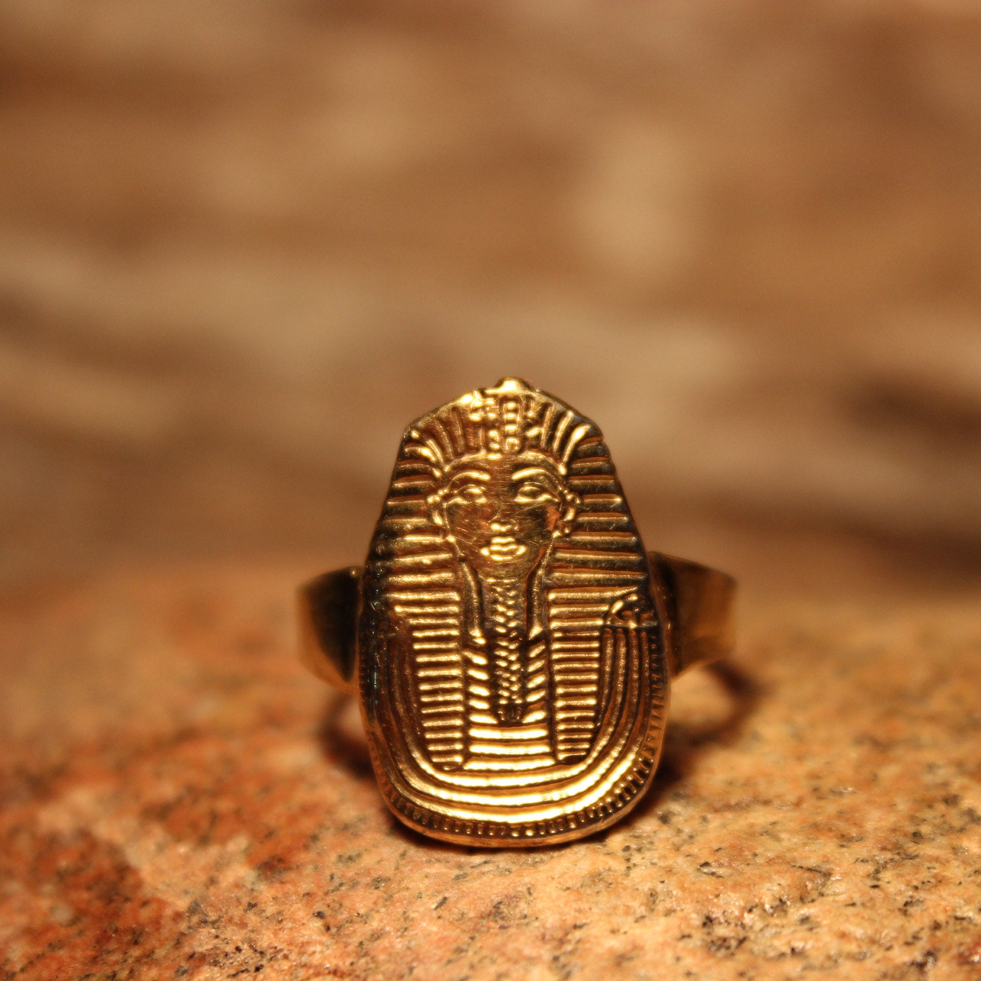 Vintage Egyptian Ring Gold Silver Ring King Tut Sterling Ring 5.9 Grams