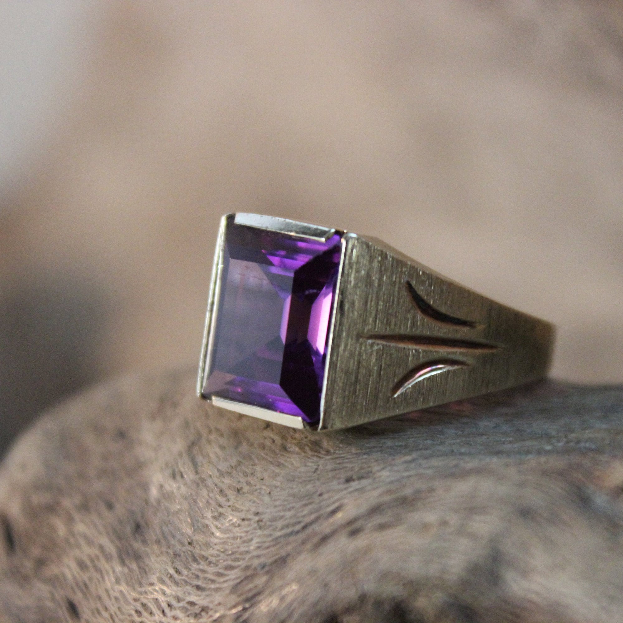 Rare Mens Large Alexandrite Ring 10K Solid Gold Mens Ring 5.2 Grams