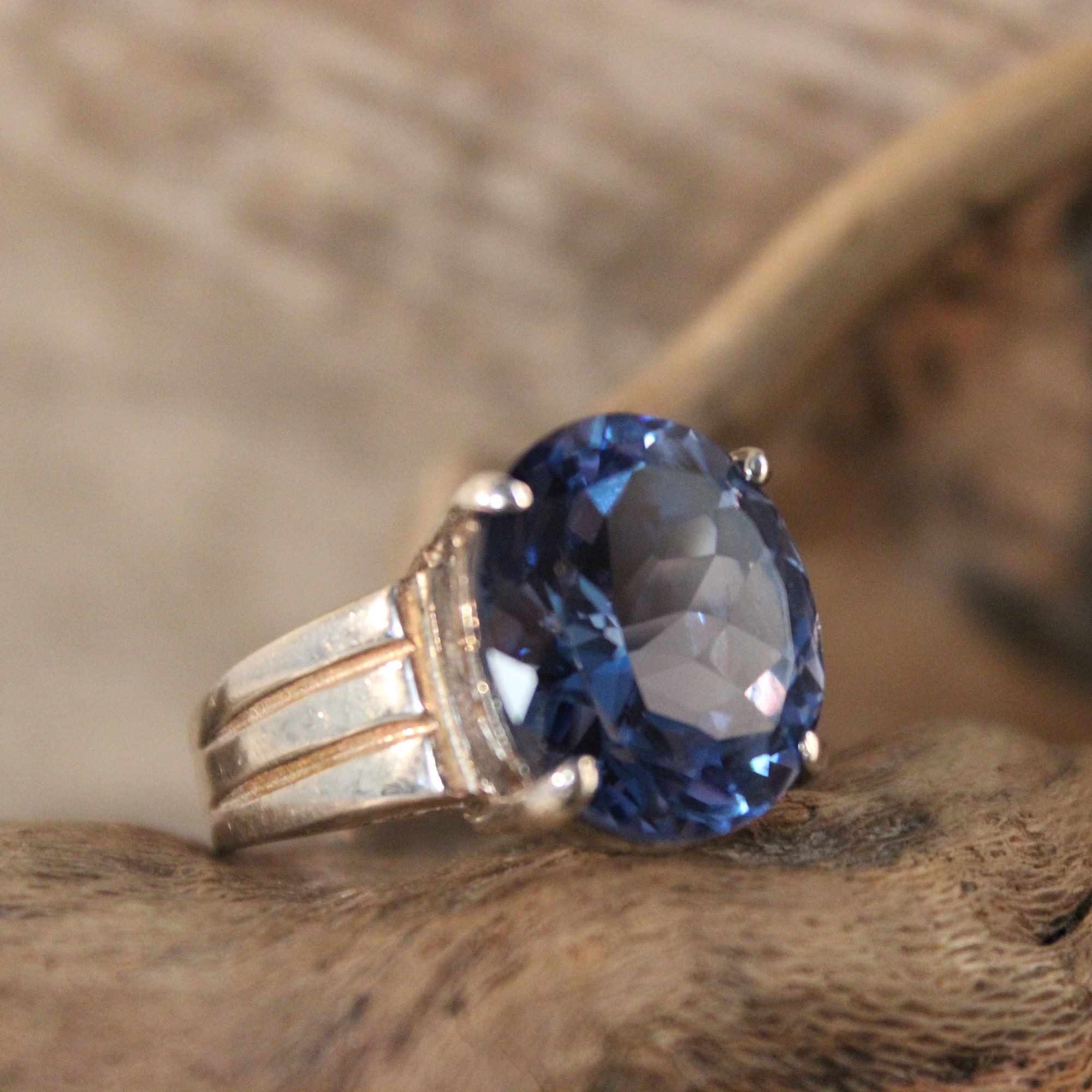 Vintage 10ctw London Blue Topaz Ring Large Size 7 Weight 11 Grams Ladies Vintage Blue Topaz Ring