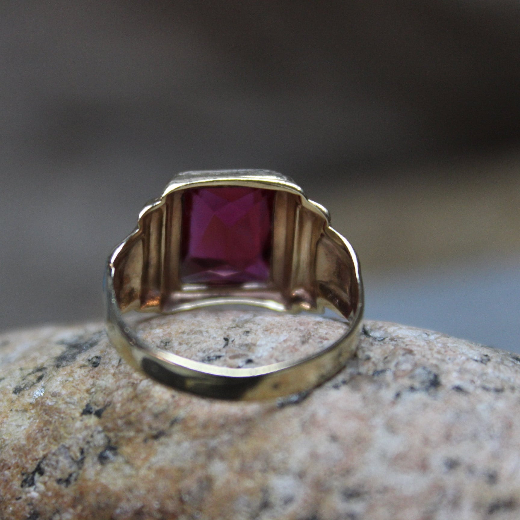 1930's Vintage 10k Solid Gold Red Stone Ring 2.9 Grams Size 7 Gold Mens ...