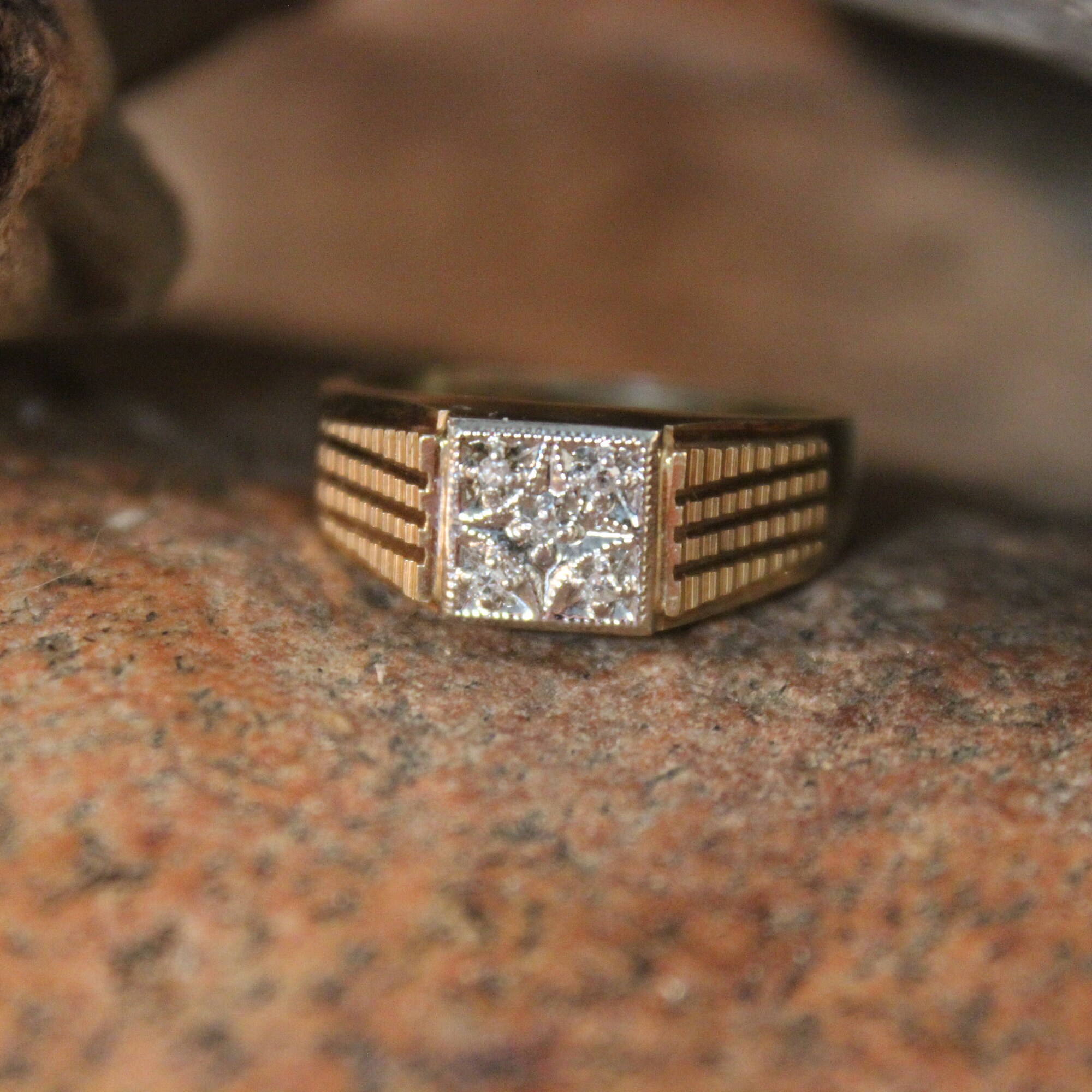 Mens Vintage Diamond Ring Mens 10K Solid Yellow Gold Ring 5 Diamonds 5. ...