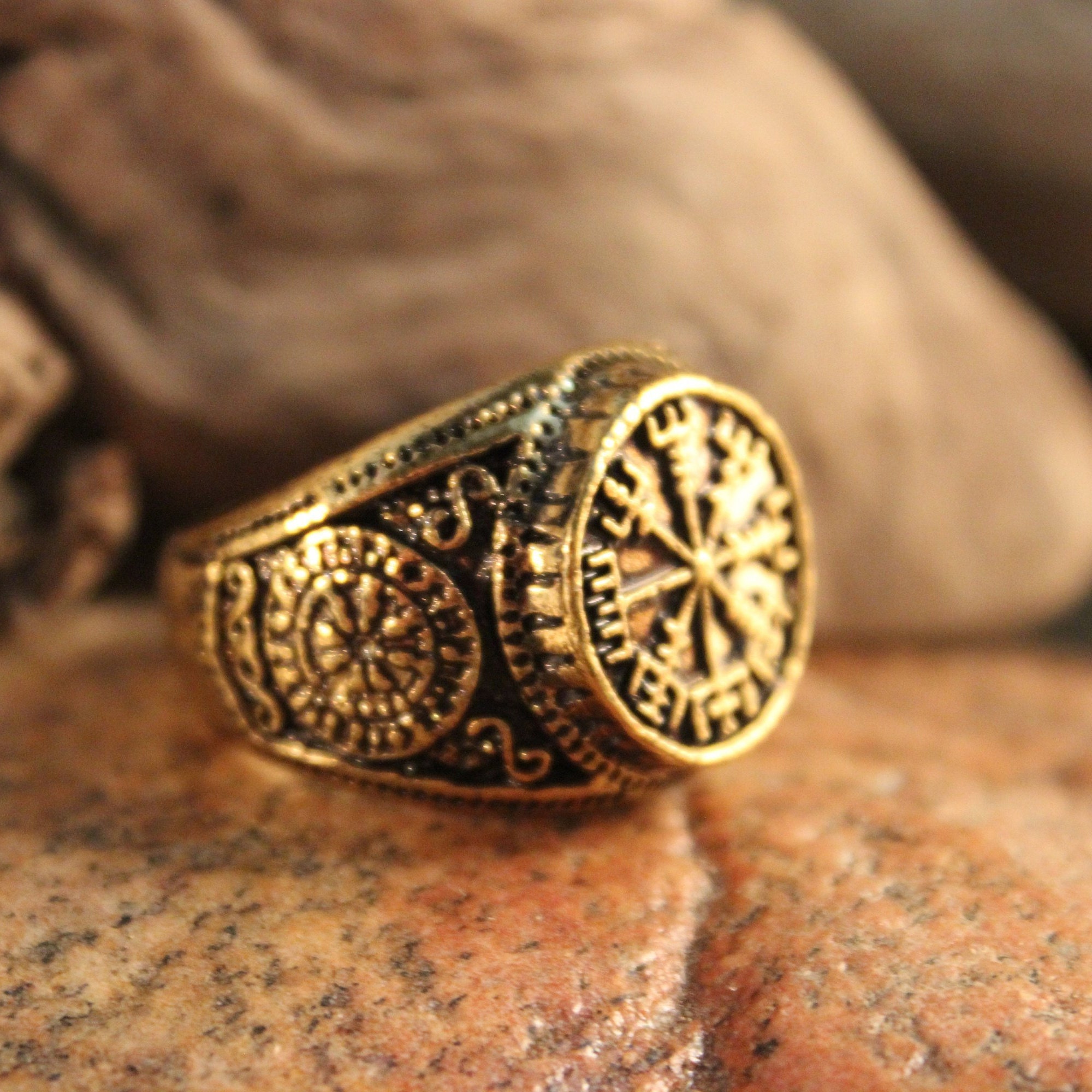 Large Mens Rustic Viking Vegvisir Compass Ring Size 11 Runic Compass