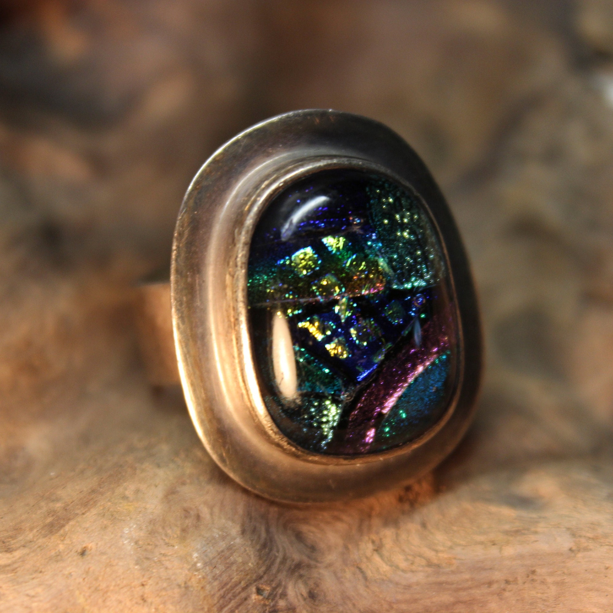 Genuine Moldavite ring, tektite ring, meteorite glass, Tungsten band, –  Upstate Resin Works LLC