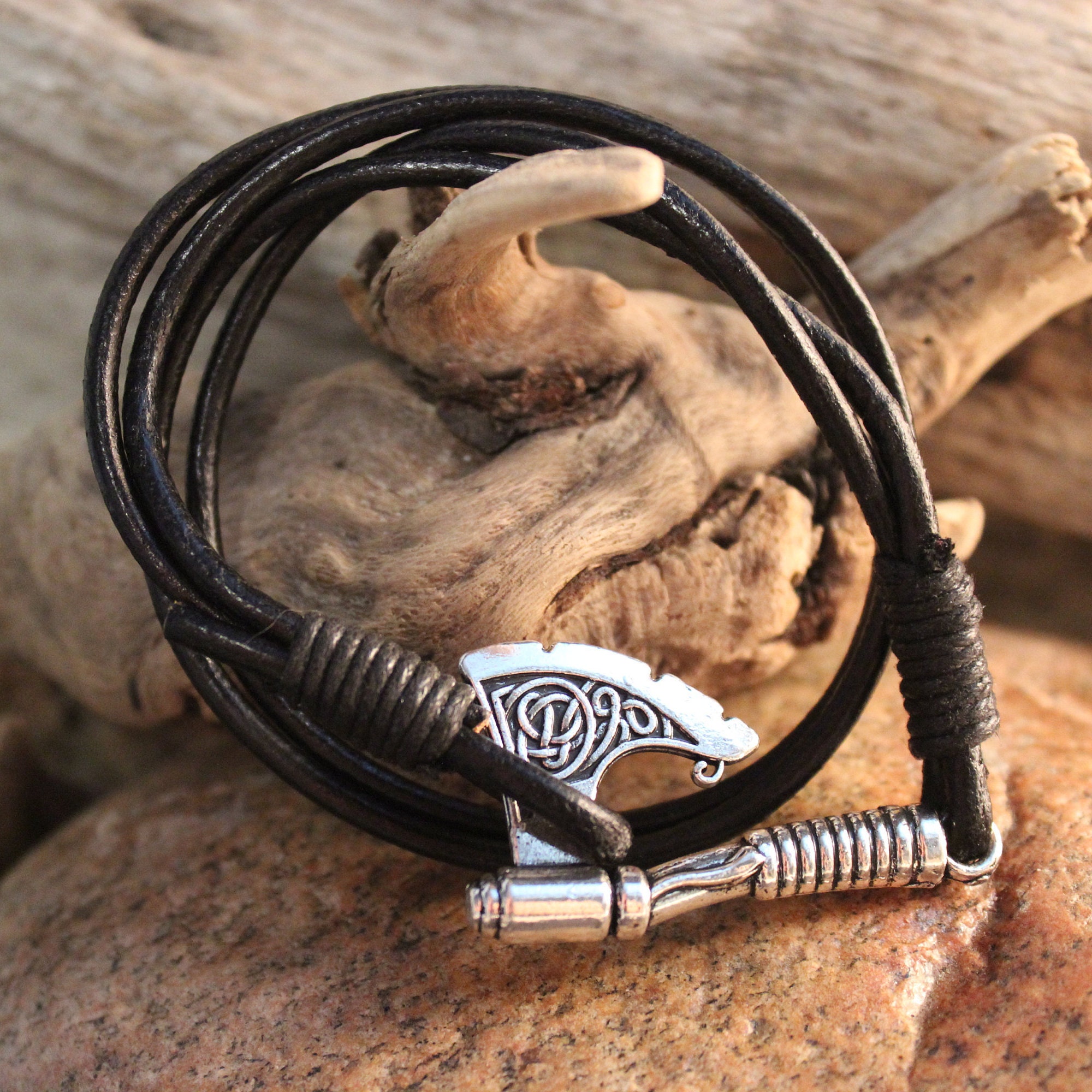 Viking Axe Bracelet US$4.2/PC – NORSECOLLECTION- Víkingaskartgripir,  víkingahálsmen, víkingaarmband, víkingahringir, víkingakrúsir, víkinga  fylgihlutir, víkingahandverk