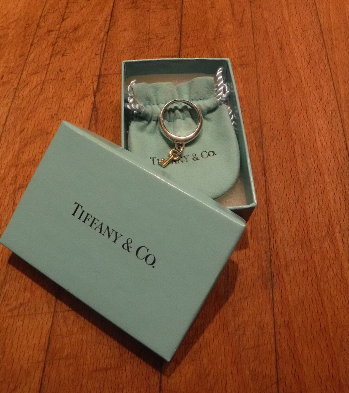 Authentic Tiffany & Co 925 Sterling Silver and 18K Gold Key Ring Size 5