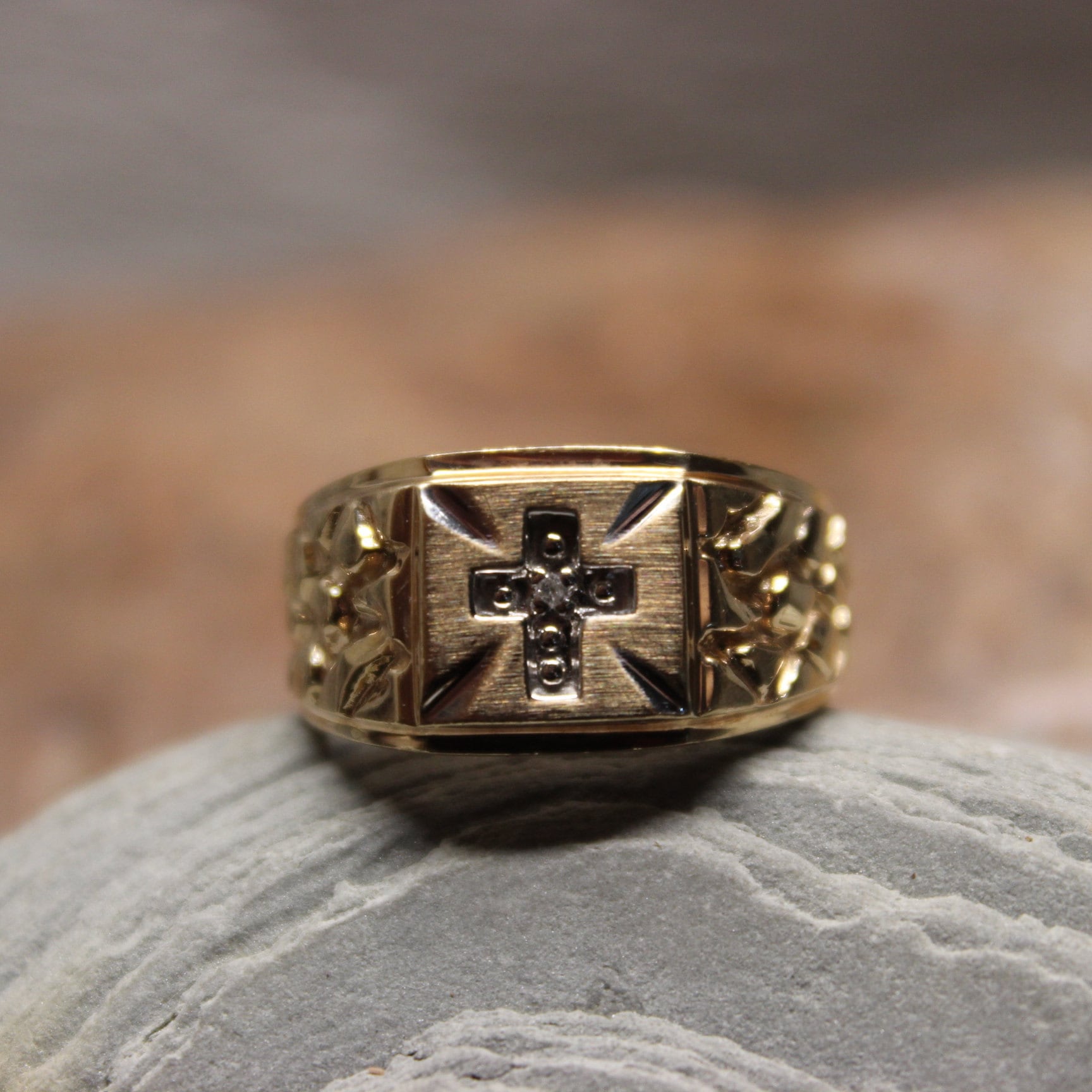 1980's Vintage Mens Diamond Ring Gold Nugget Ring 10K Gold Mens Ring 5. ...