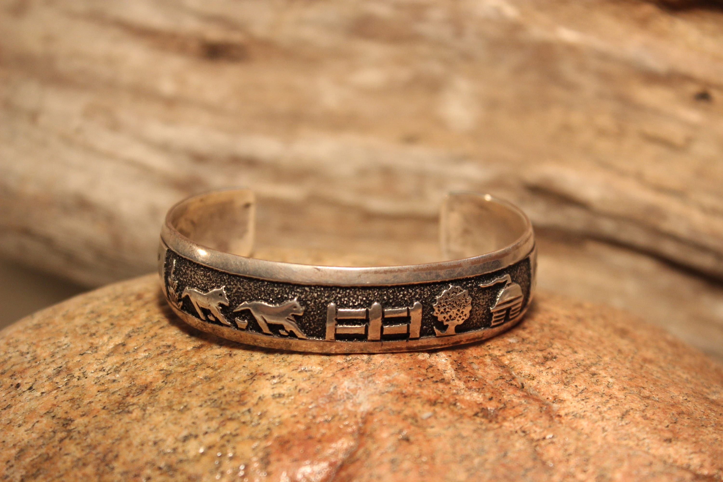 Thomas singer deals bracelet