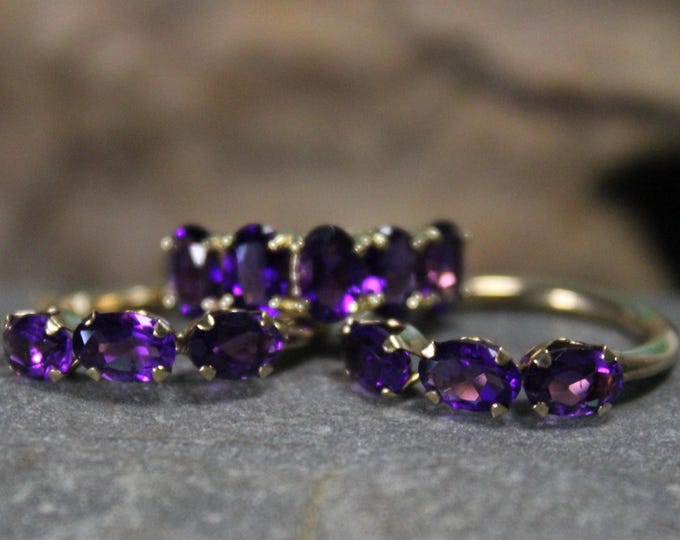 1980's Vintage 10k Solid Gold Amethyst Ring & Earring Set 3.6 Grams Size 8 Solid 10K Yellow Gold Amethyst Ring Vintage Amethyst Earrings