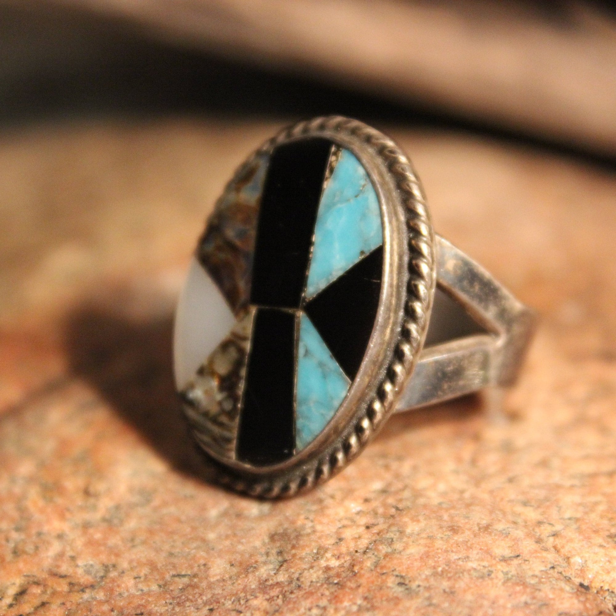 Large Vintage Sterling Silver Ring Mens Vintage Rings 10.1 Grams Size 10 Vintage Inlay Mexican