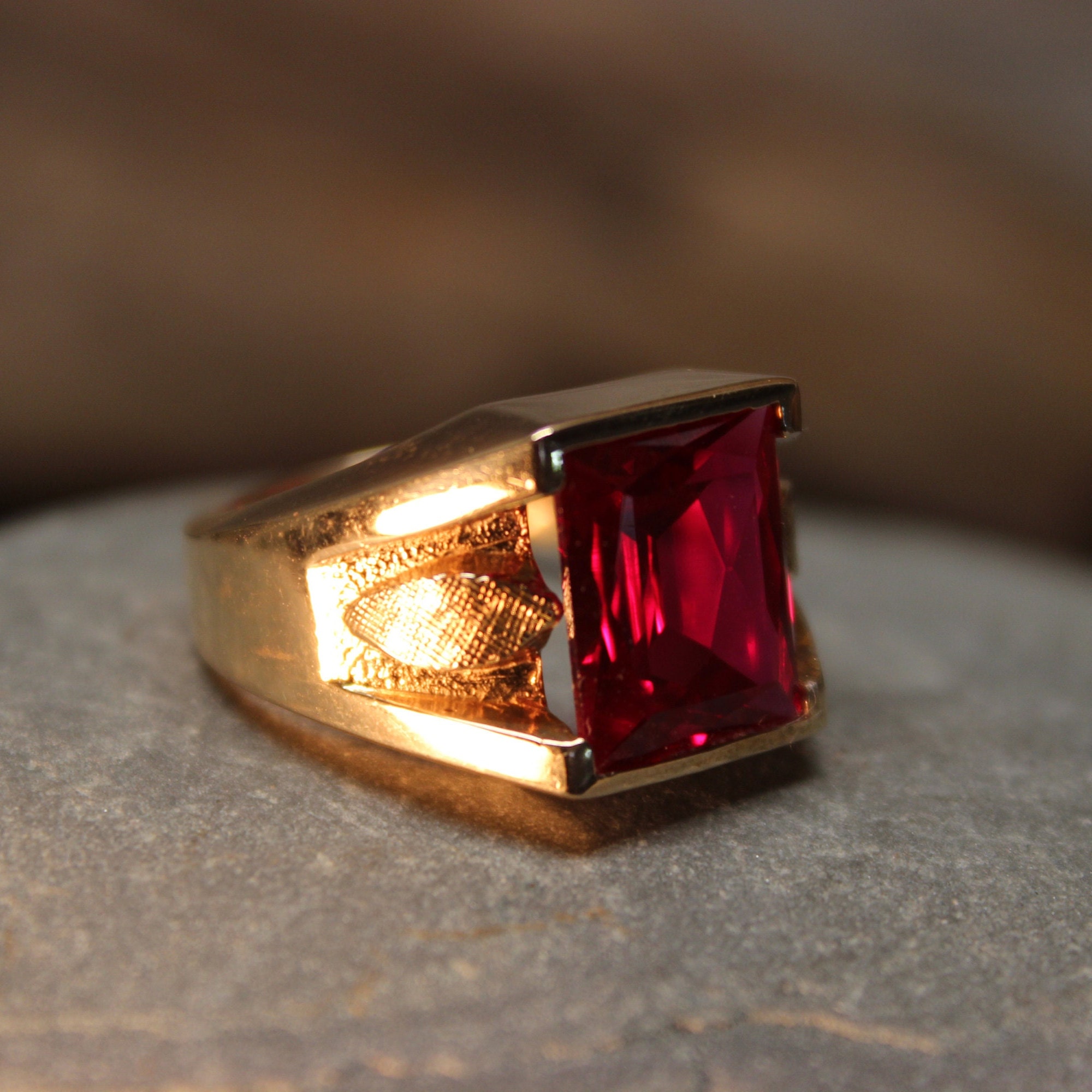 Mens ruby ring vintage outlet