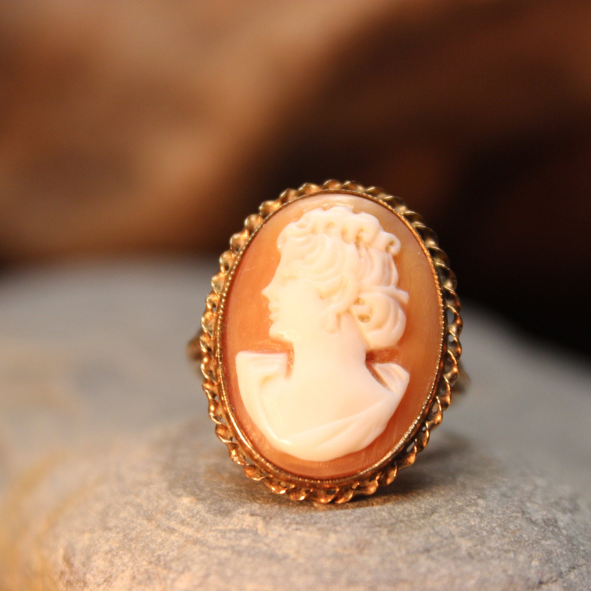 1950's Vintage 10k Solid Gold Cameo Ring 4 Grams Size 9 Large Cameo