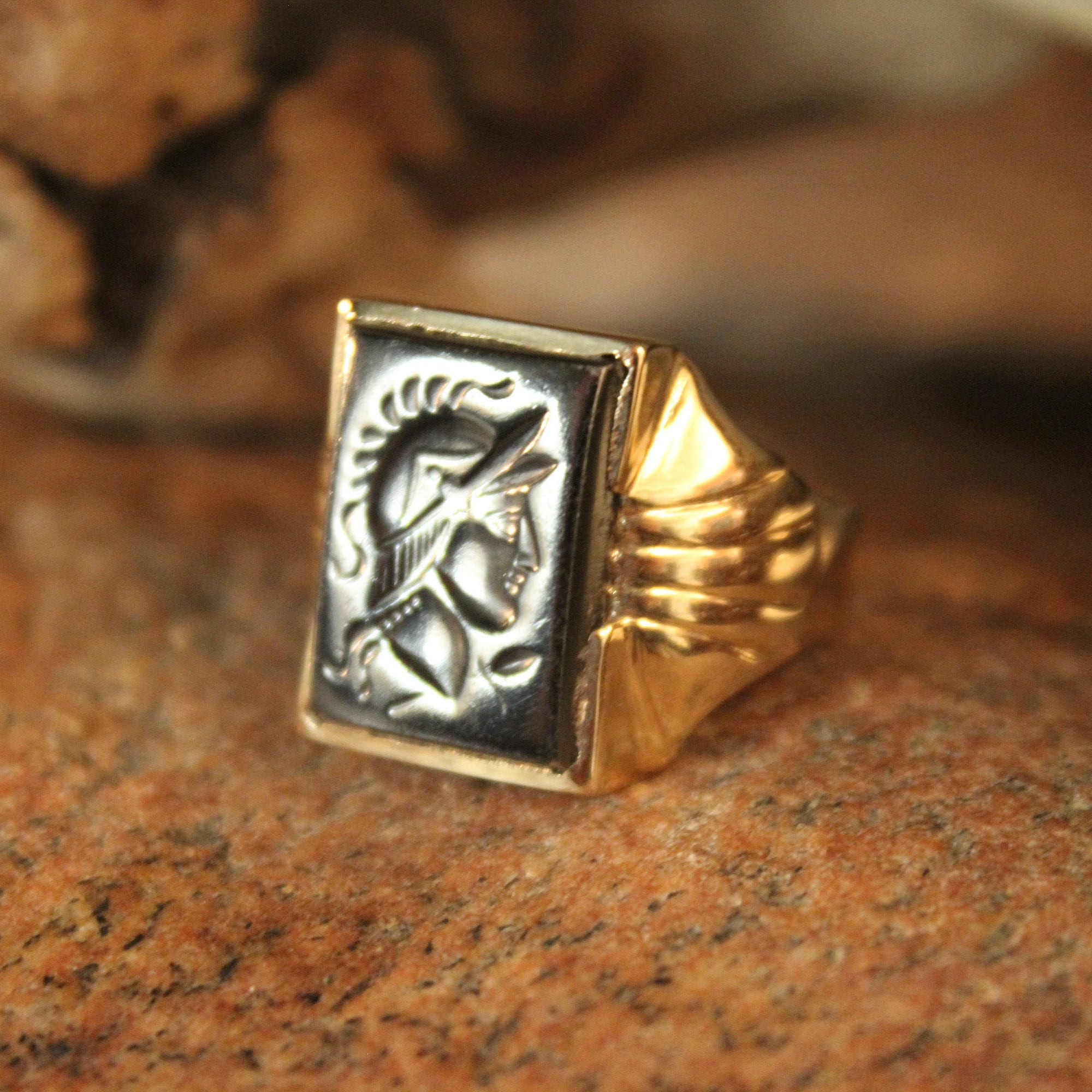 1940s Vintage Mens 10k Gold Ring Roman Soldier Ring Size 9 Mens 10k