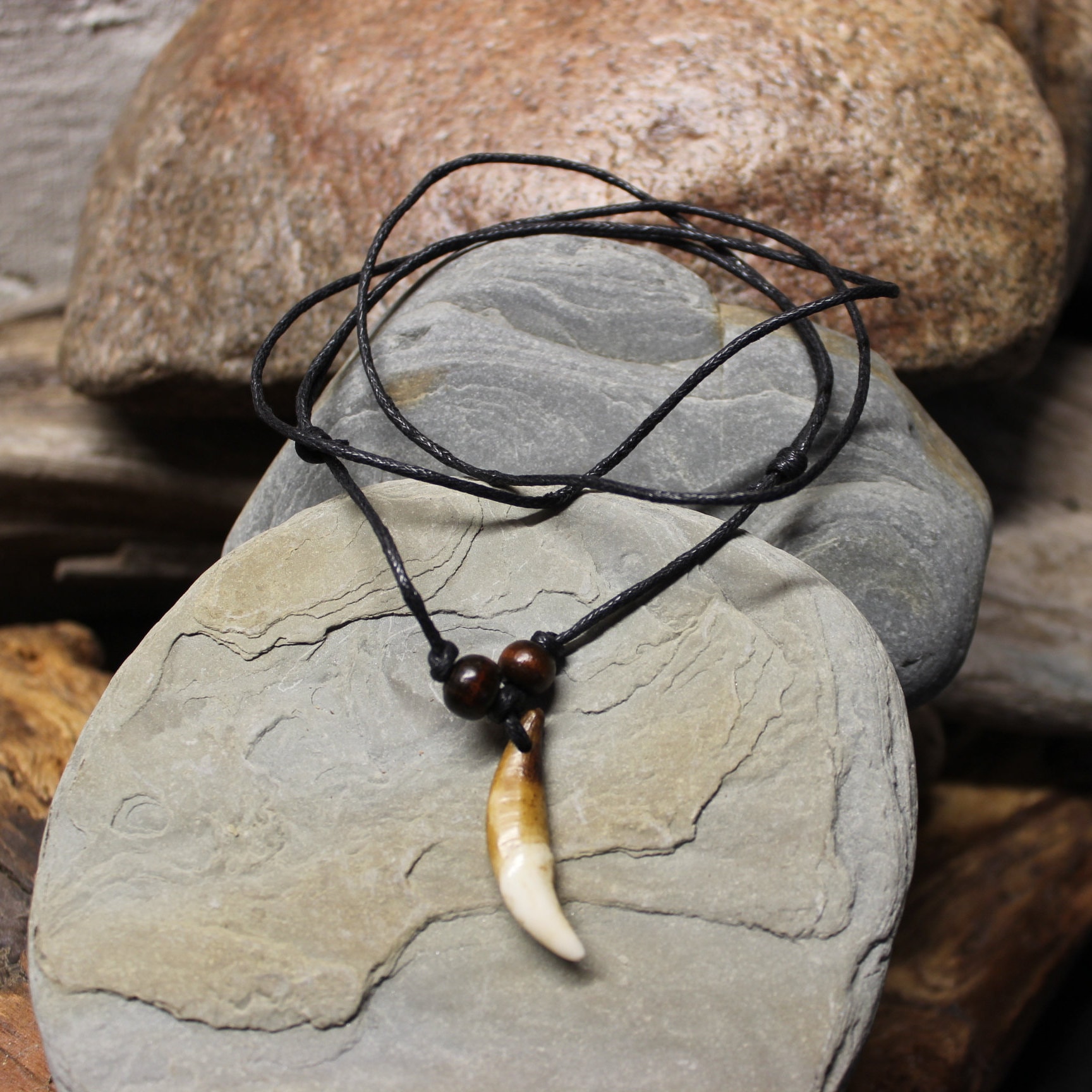 Wolf Tooth Pendant Necklace Retro Hip Hop Style Long Men's - Temu Japan