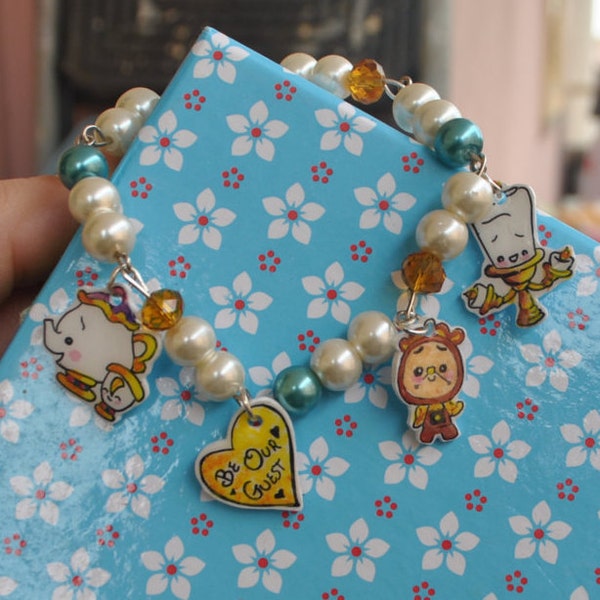 Beauté et le bracelet de la bête - être notre invité - disney - disney bijoux - peint à la main de bracelet - plastique fou - disney