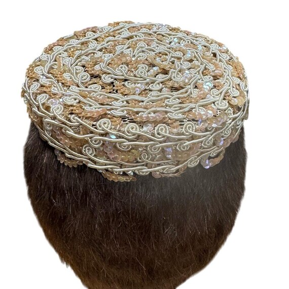 Vintage Pillbox Hat Gold Sequin Gold Bullion Embroidered Satin Pillbox Hat Vintage 1950s XS  main image 3