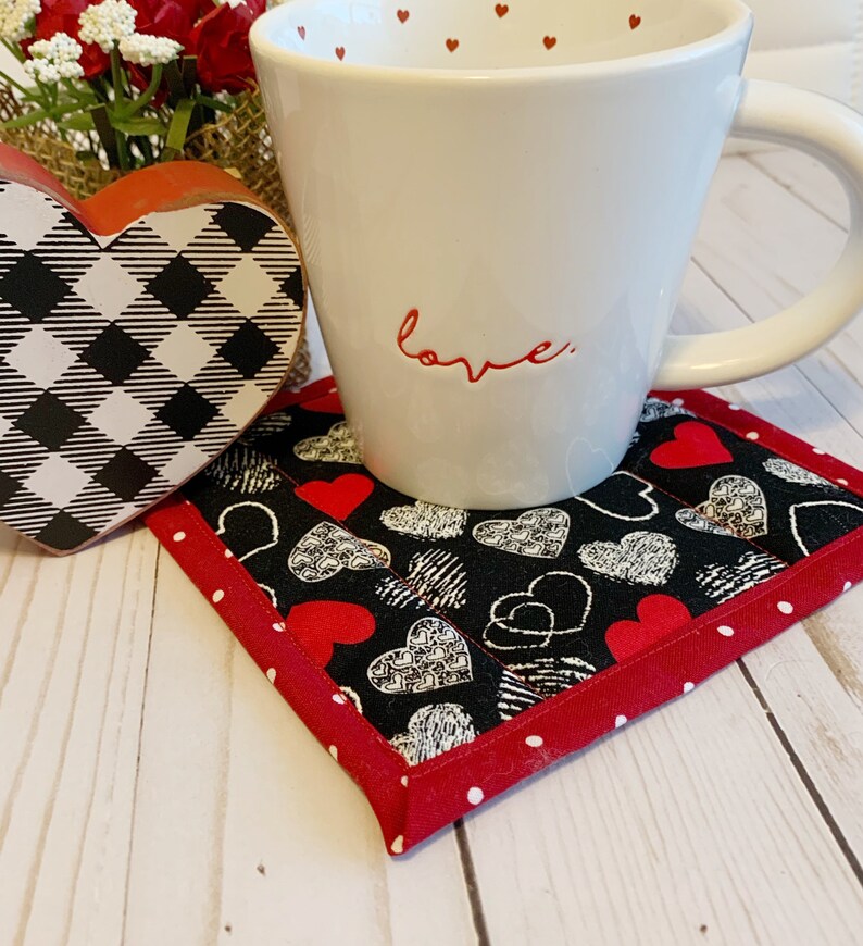 Hearts Valentines Mug Rug Quilted Drink Coaster