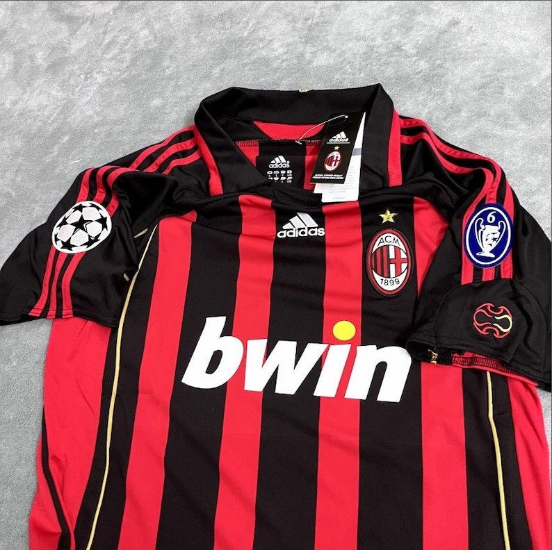 Maillots de l'AC Milan - SoccerKit