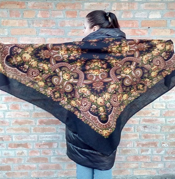 Free shipping!Big Vintage black woolen shawl boho… - image 1