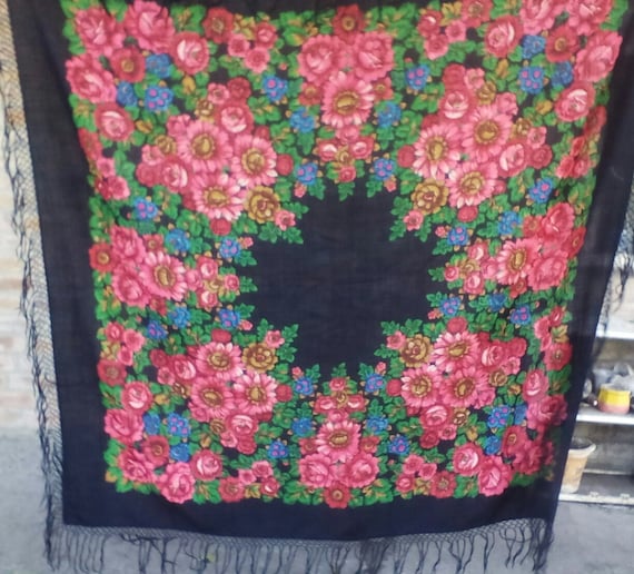 Free shipping! Big Black vintage woolen shawl fol… - image 2