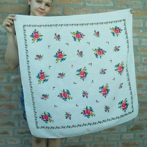 Free shipping! White Woolen vintage shawl boho folk style Ukrainian Bridal shawl roses Autumn warm Accessory gift  for Mom