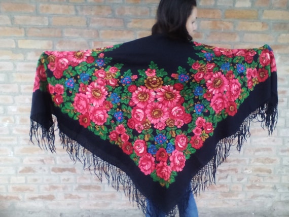 Free shipping! Big Black vintage woolen shawl fol… - image 1
