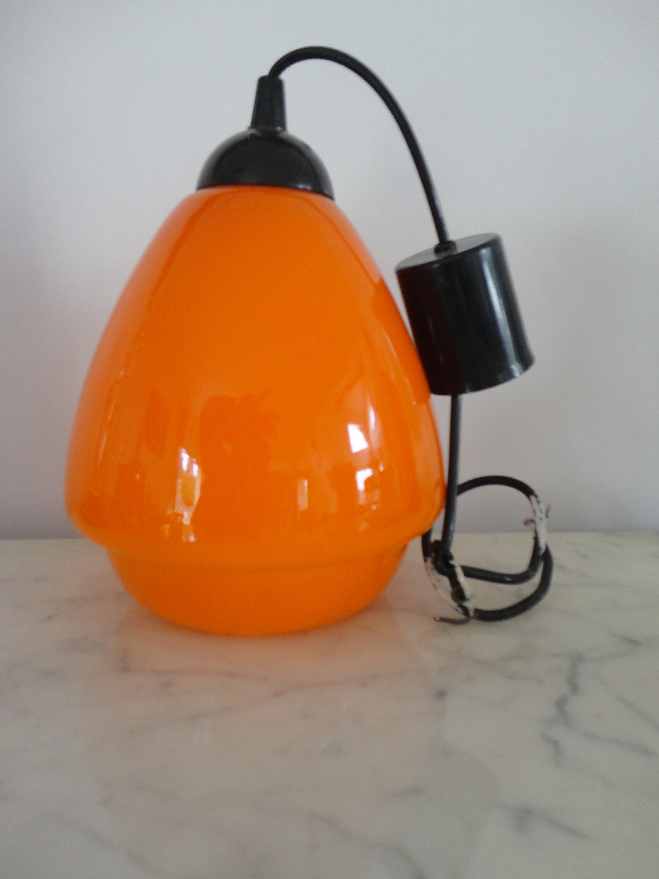 Suspension Moderniste Orange, Verre Opaline, Vintage 1970, France,