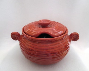Vintage USA Pottery Soup Tureen with Lid, Burnt Orange Coiled Rope Texture