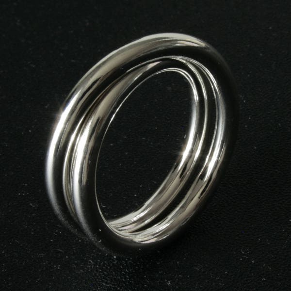 Bague double anneaux croisés et chevauchés en argent section 3mm, 8grs