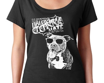 ピットブル・イン・シェイズ レディースTシャツ - ヘイターズは憎む、いじめっ子のシャツ