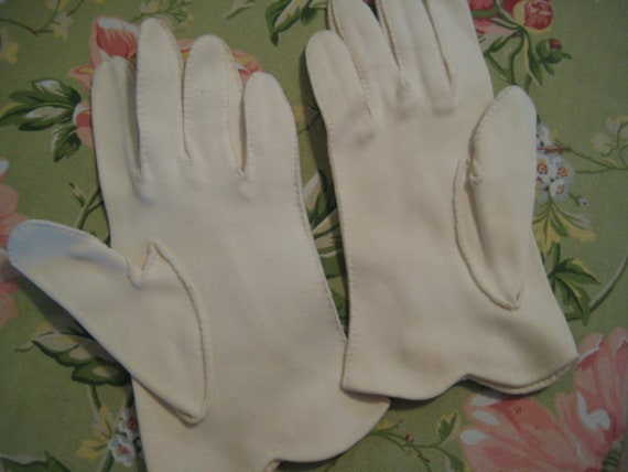 VTG White Dress Gloves - image 2