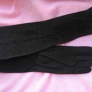 VTG New Black Gloves