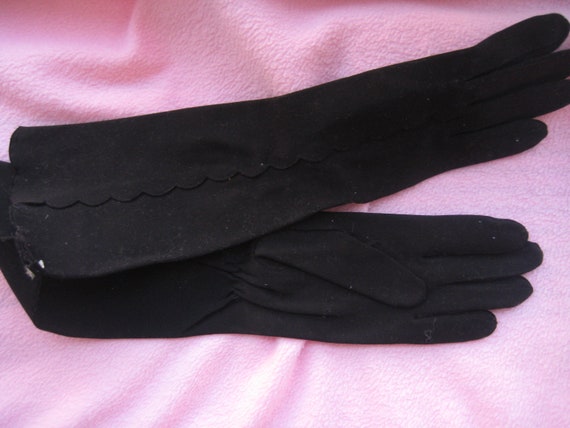 VTG New Black Gloves - image 1