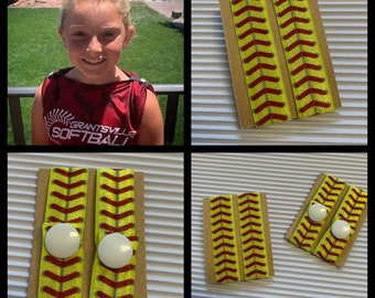 Sleeve clips, Sleeve bands, T-shirt bands, T-shirt clips, sleeve ties, sports ties, sleeve scrunchies, t-shirt scrunchies, soccer, shirt tie