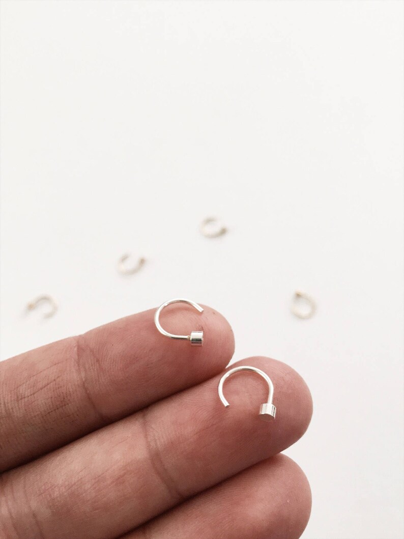 Open Hoop Ear Hugger Shorty Hoop Earring