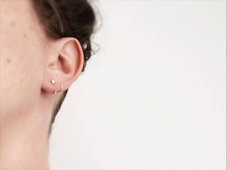 Open Hoop Ear Hugger Shorty Hoop Earring