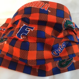 Florida Gators Check print mask with filter pocket, elastic and nose wire