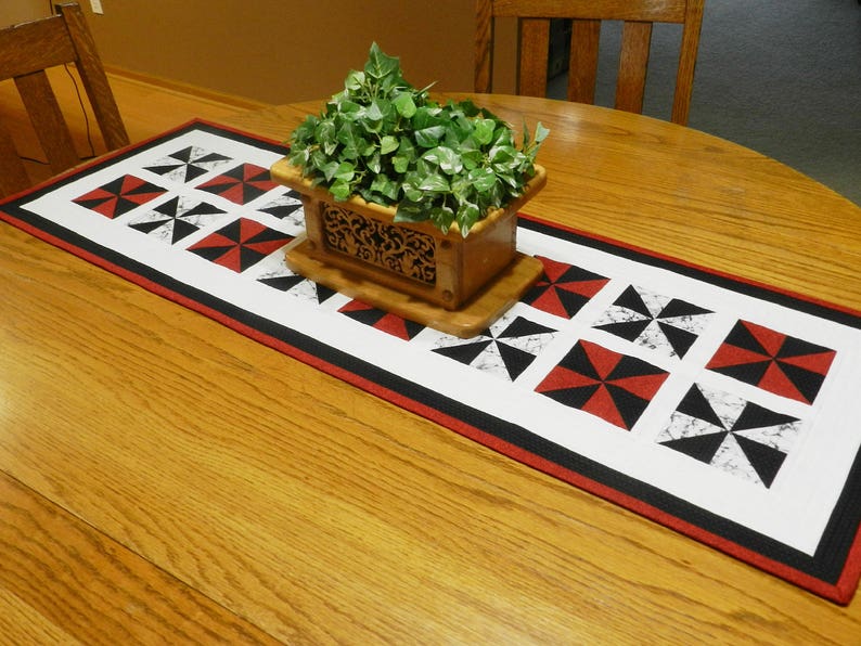 Geometric Table Runner Red And Black Dresser Mat Modern Table Runner Black And Red Table Runner Contemporary Table Runner Item 385 Table Linens Home Living Vadel Com