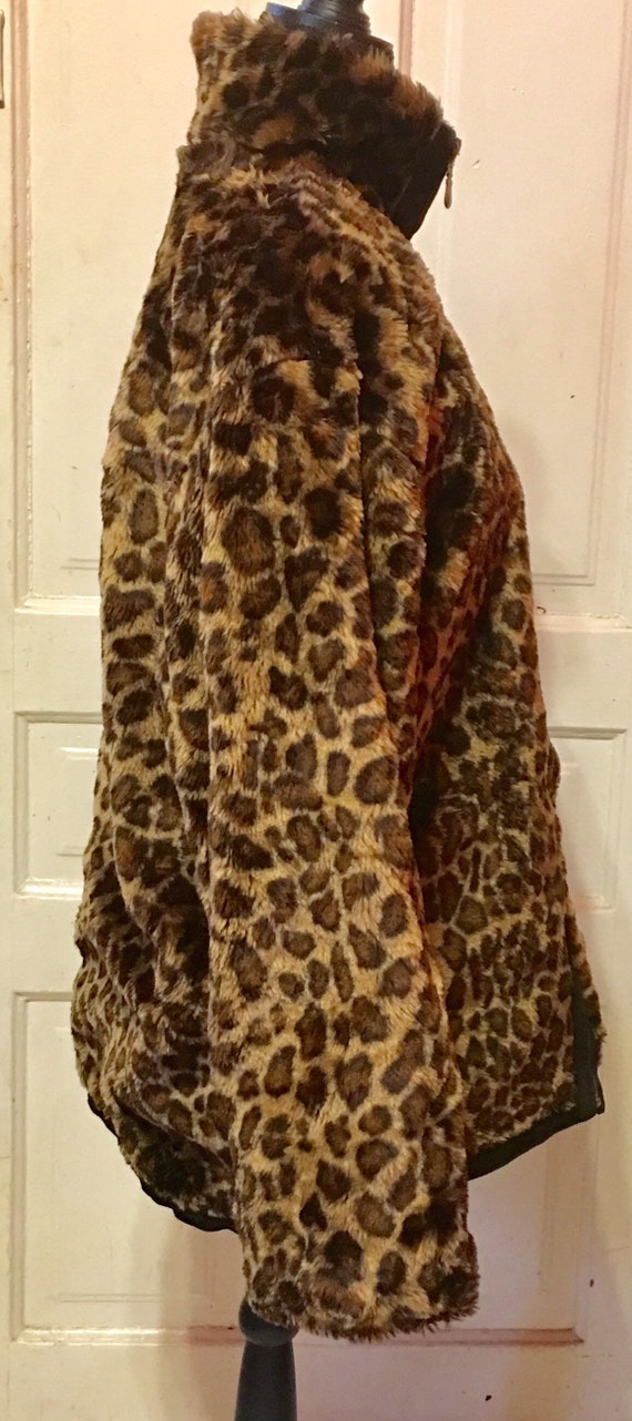 Vintage reversible leopard faux fur and reverse s… - image 3