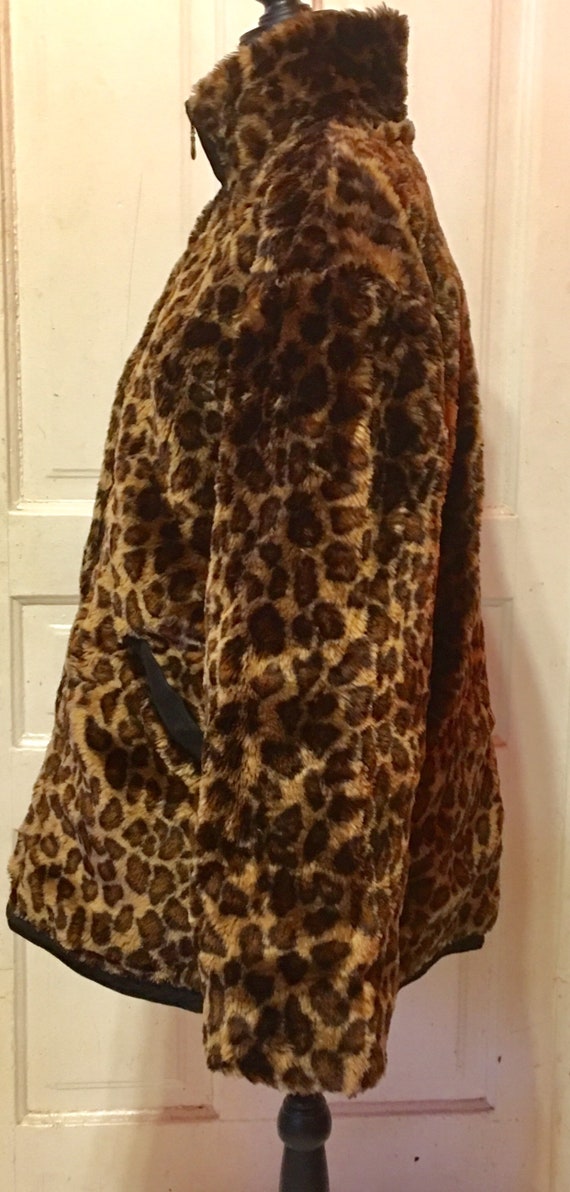 Vintage reversible leopard faux fur and reverse s… - image 4